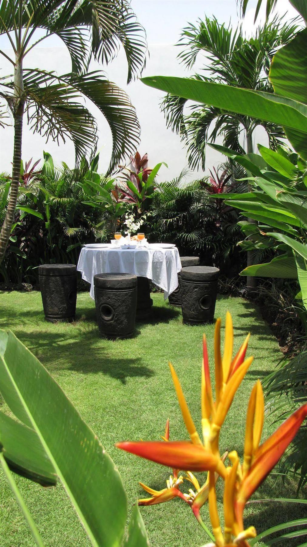 Villa Chocolat Seminyak Dış mekan fotoğraf